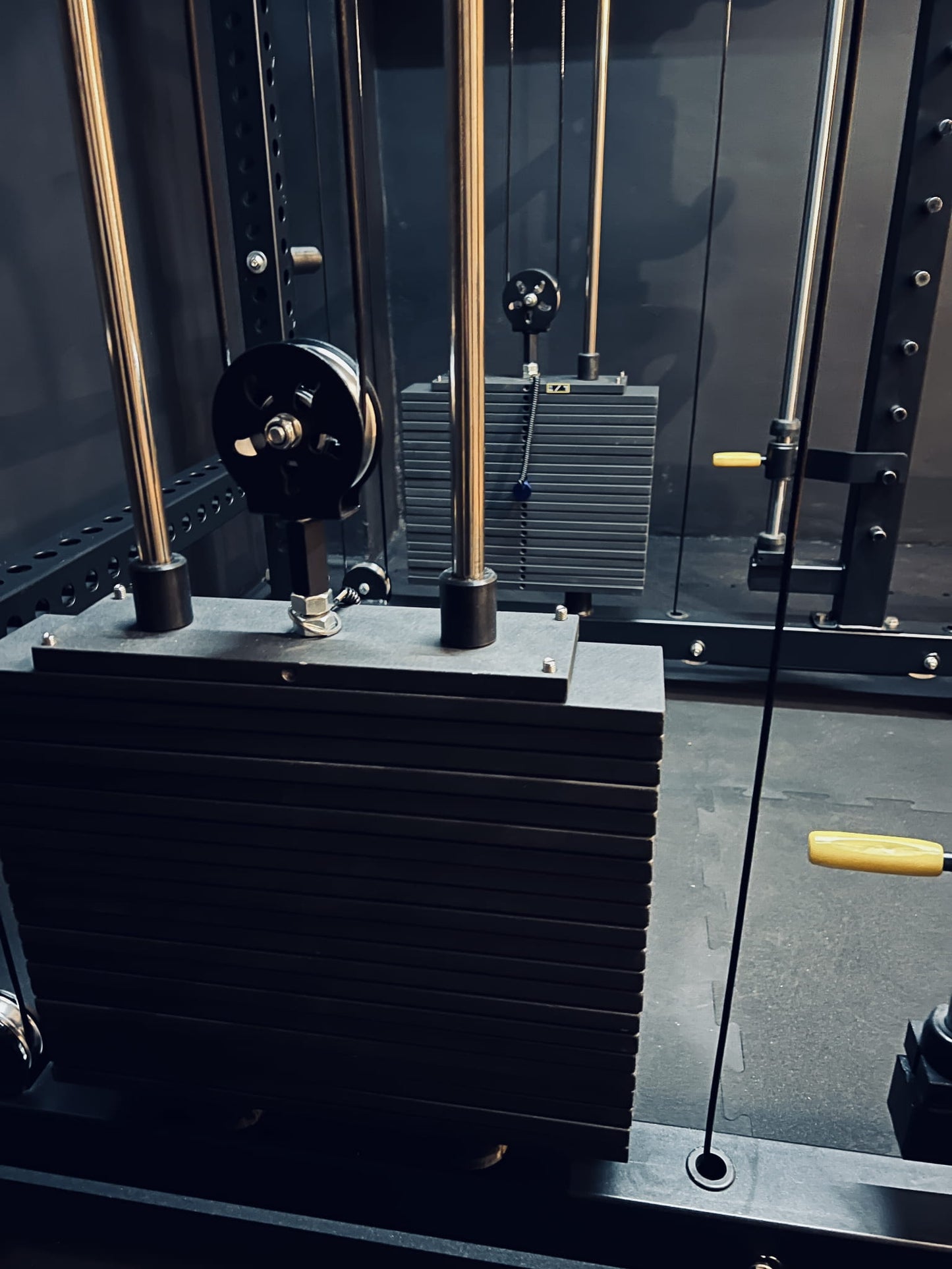 Multi Kraftstation Krypton Sport XA-205 SMITH MASCHINE mit Latzug 1:1, 2x110 kg Gewichtsblöcke, Dips, Gesamtgewicht 590 kg, mattschwarz